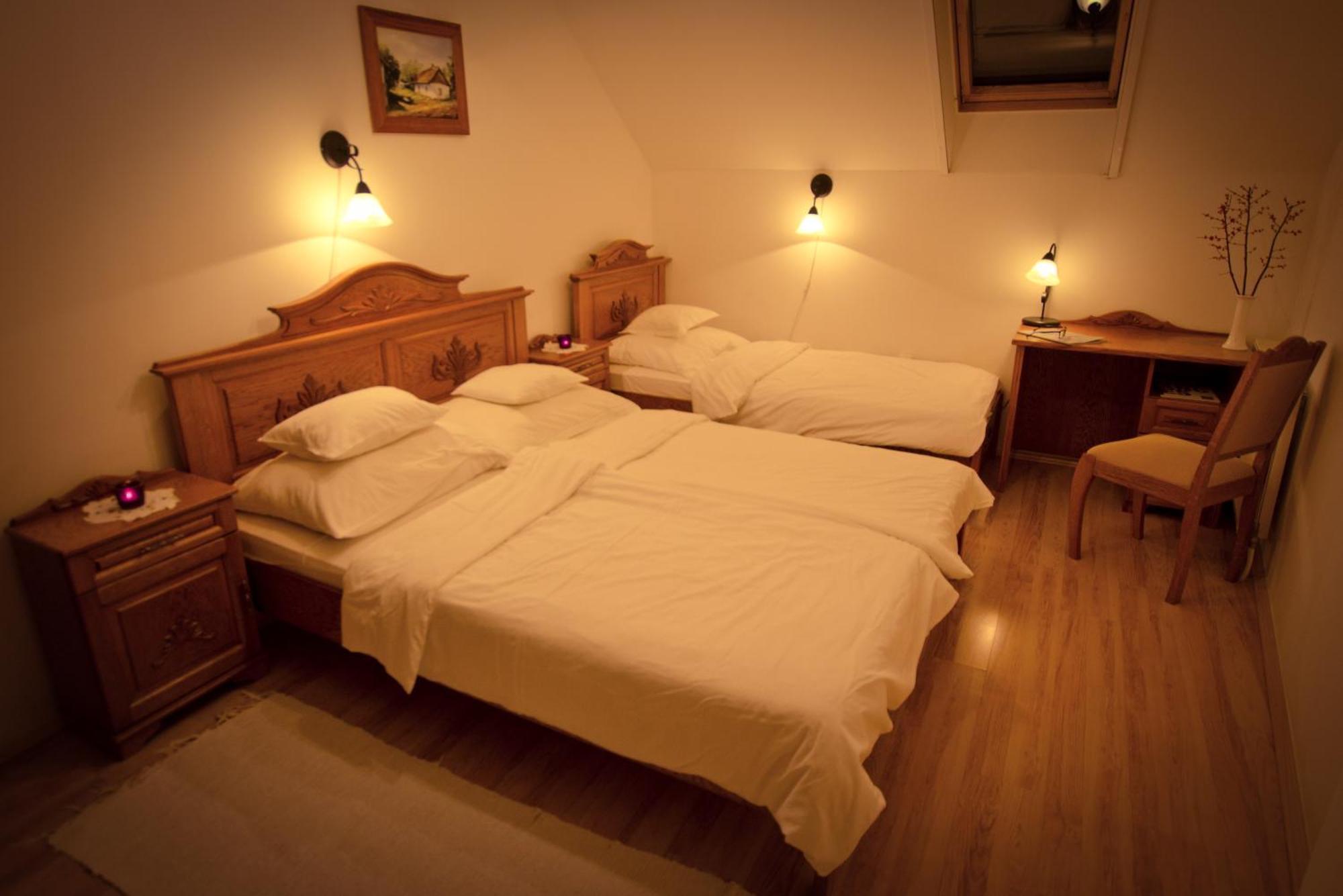 Kemences Csarda Es Panzio Hotel Hajdúszoboszló Buitenkant foto