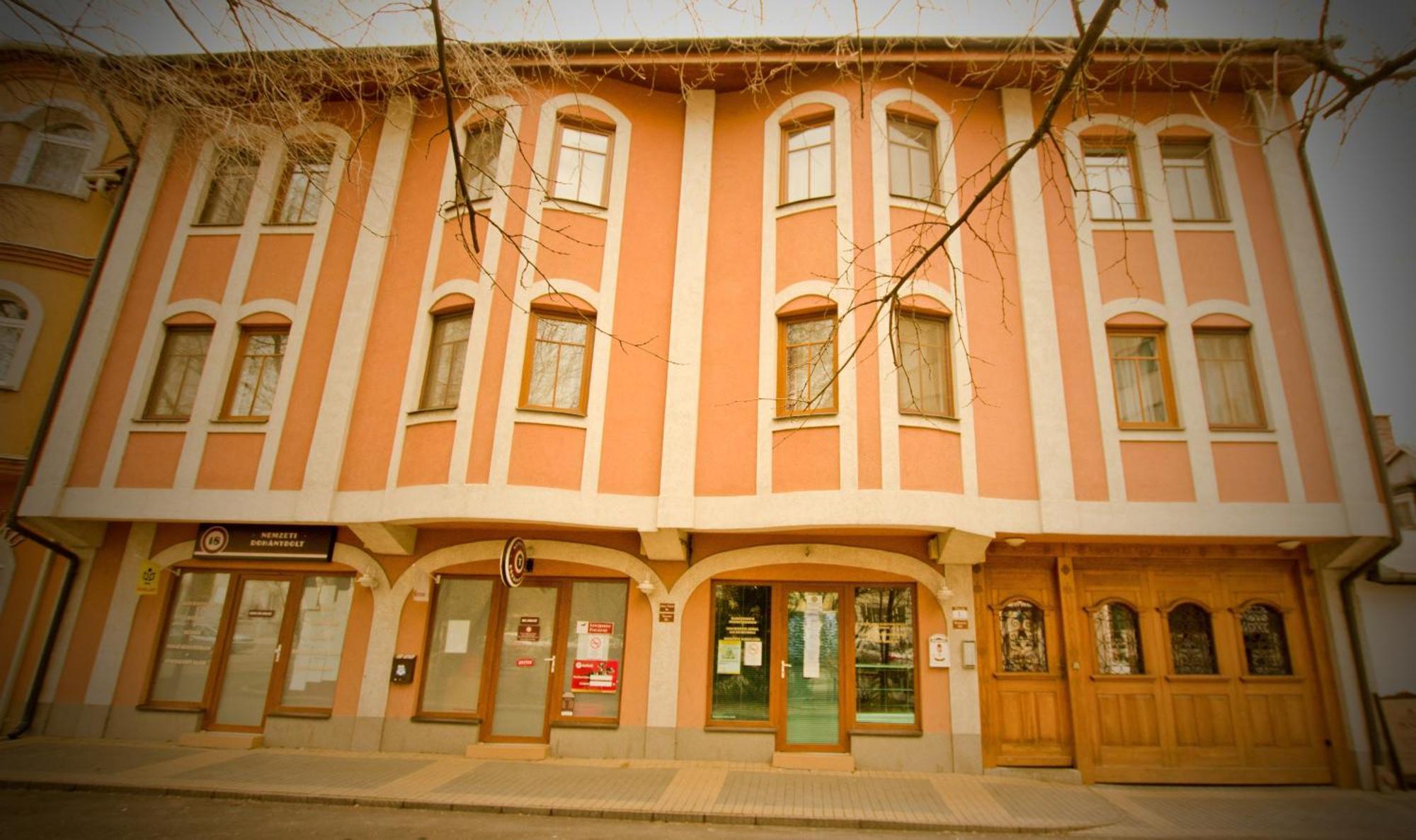 Kemences Csarda Es Panzio Hotel Hajdúszoboszló Buitenkant foto